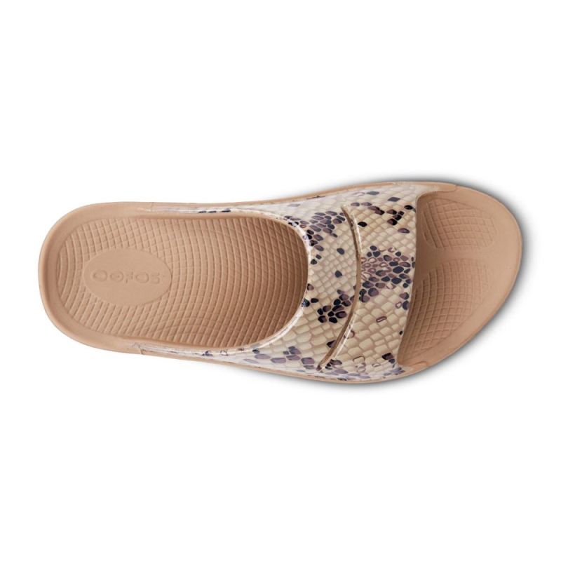 Oofos Women's OOahh Luxe Slide Sandal - Desert Snake tbReXRve