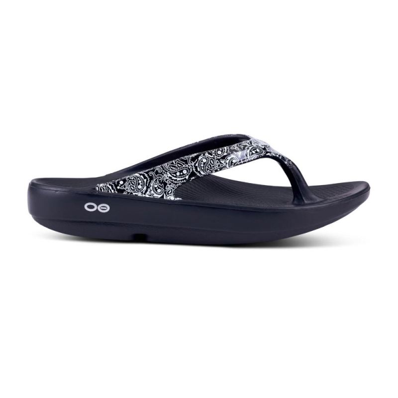 Oofos Women's OOlala Limited Sandal - Black Bandana LcVzqHYz