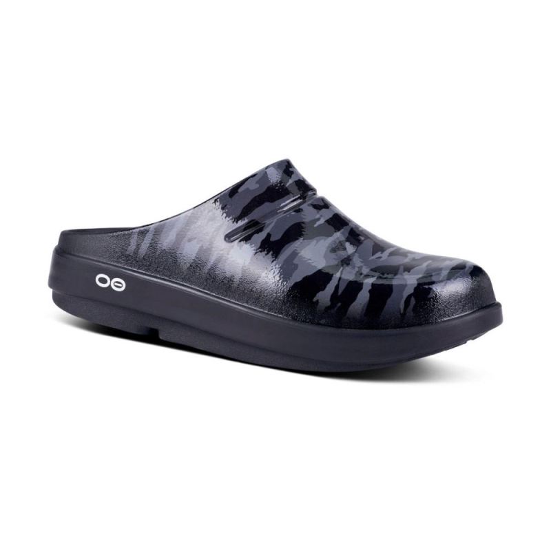 Oofos Women's OOcloog Limited Edition Clog - Black Camo