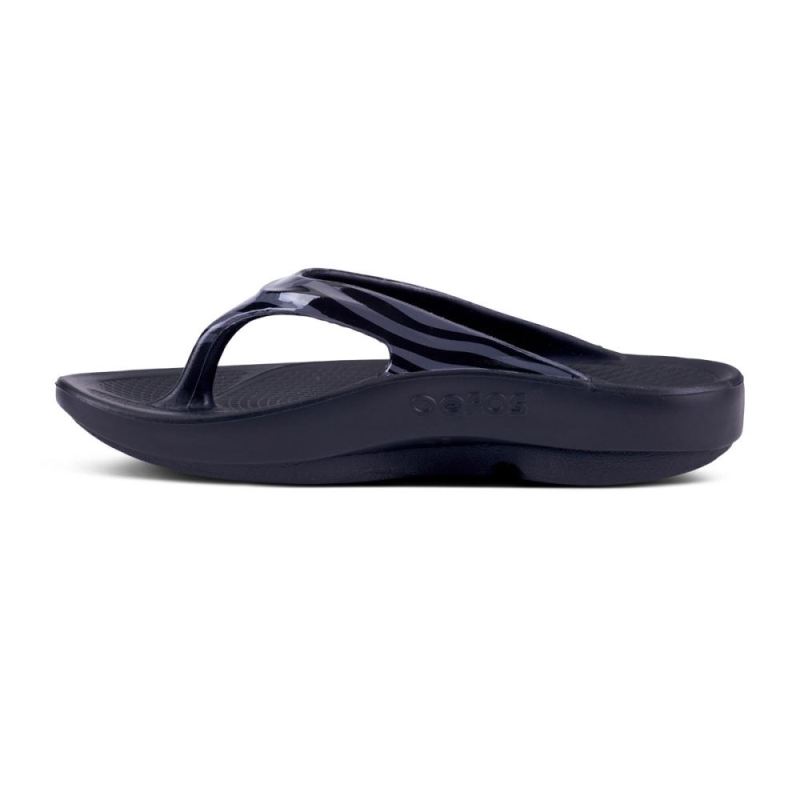Oofos Women's OOlala Limited Sandal - Gray Zebra UbjKXCp7