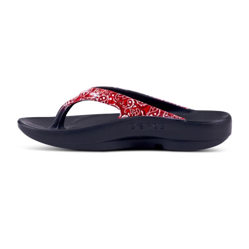Oofos Women's OOlala Limited Sandal - Red Bandana [OofosH9pBeKp1] - US ...