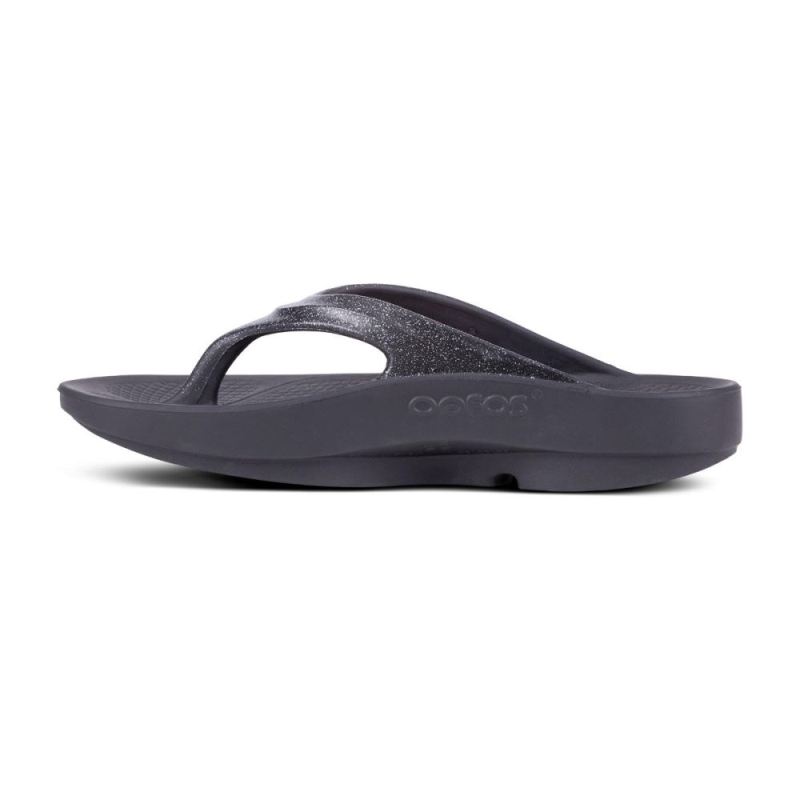 Oofos Women's OOlala Luxe Sandal - Platinum Sparkle 2u0su8Xa