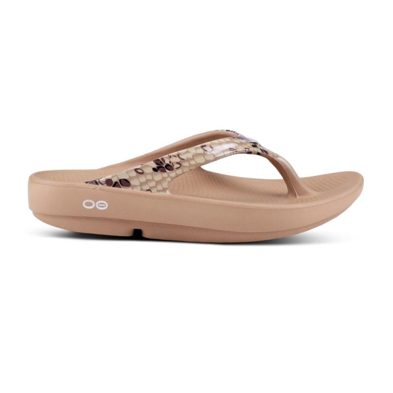 Oofos Women's OOlala Limited Sandal - Desert Snake LSOtvW7v