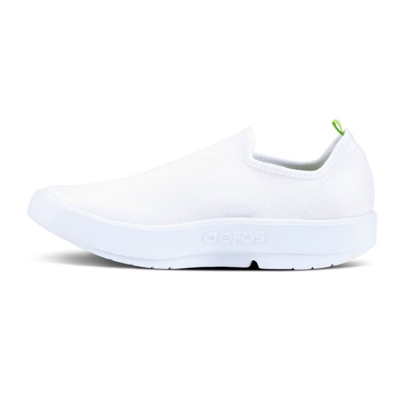 Oofos Women's OOmg eeZee Low Shoe - White 3MqElH3K
