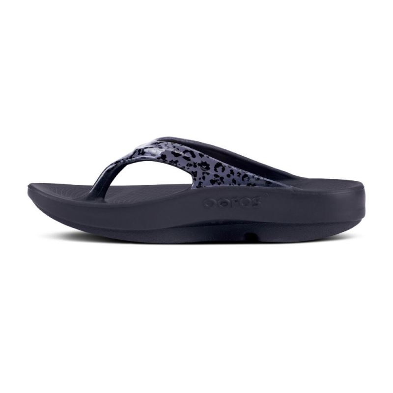 Oofos Women's OOlala Limited Sandal - Gray Leopard XTaLZi7Q