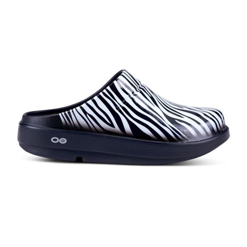 Oofos Women's OOcloog Limited Edition Clog - Zebra 9qXvmCNt
