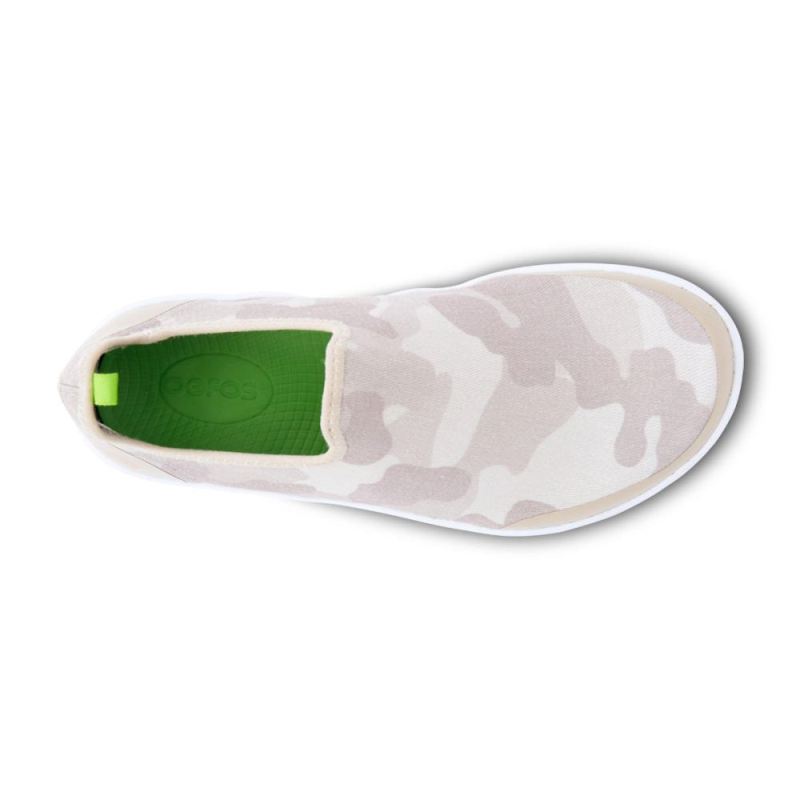 Oofos Women's OOmg eeZee Low Shoe - Tan Camo 6fhXYv3n