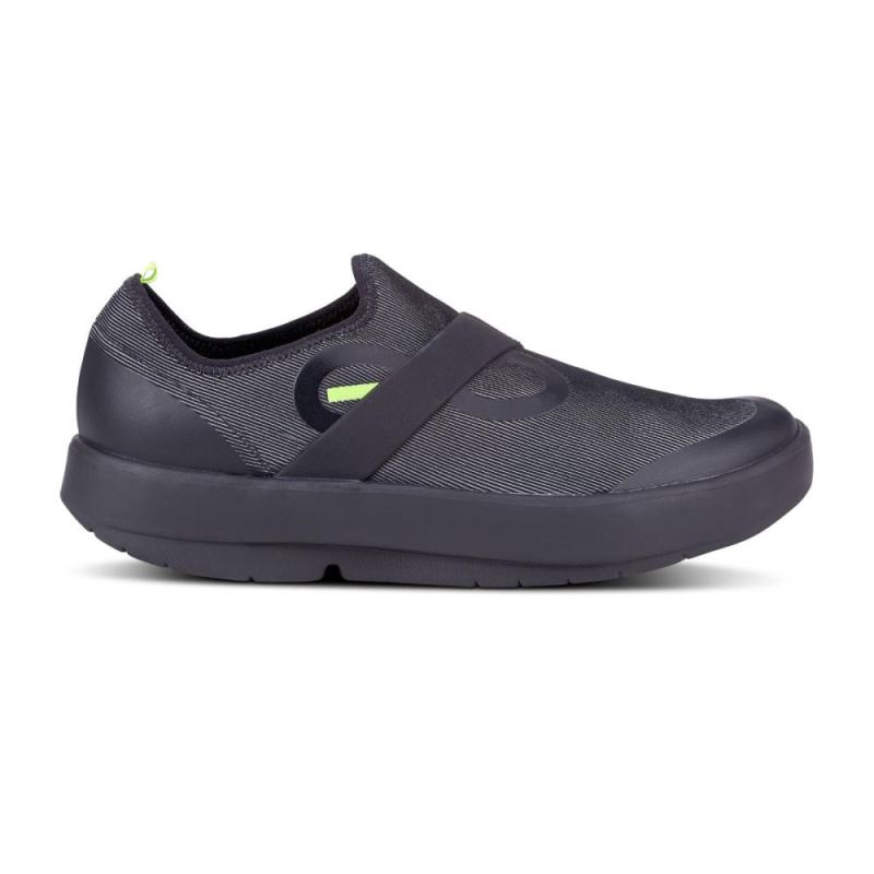 Oofos Men's OOmg Fibre Low Shoe - Black Gray U6BS2ChN