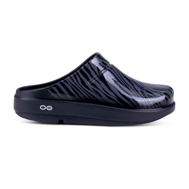 Oofos Women's OOcloog Limited Edition Clog - Gray Zebra vLWanOFu