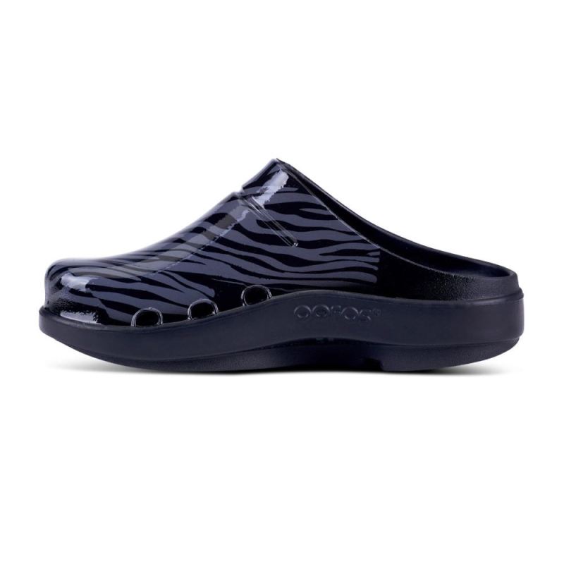 Oofos Women's OOcloog Limited Edition Clog - Gray Zebra vLWanOFu
