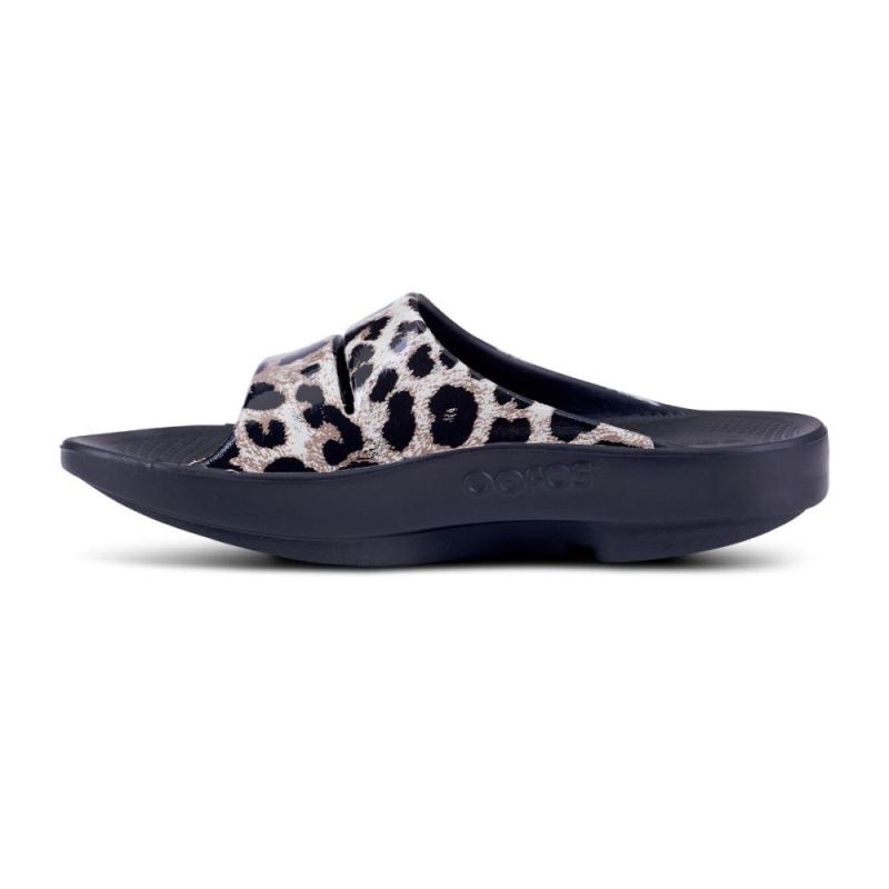 Oofos Women's OOahh Luxe Slide Sandal - Cheetah N6LlclIa