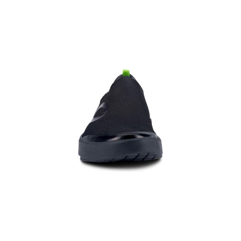 Oofos Men's OOmg eeZee Low Shoe - Black LSI8BXDI