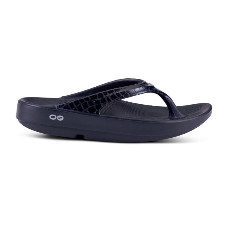 Oofos Women's OOlala Limited Sandal - Black Gator u3QzQrbn