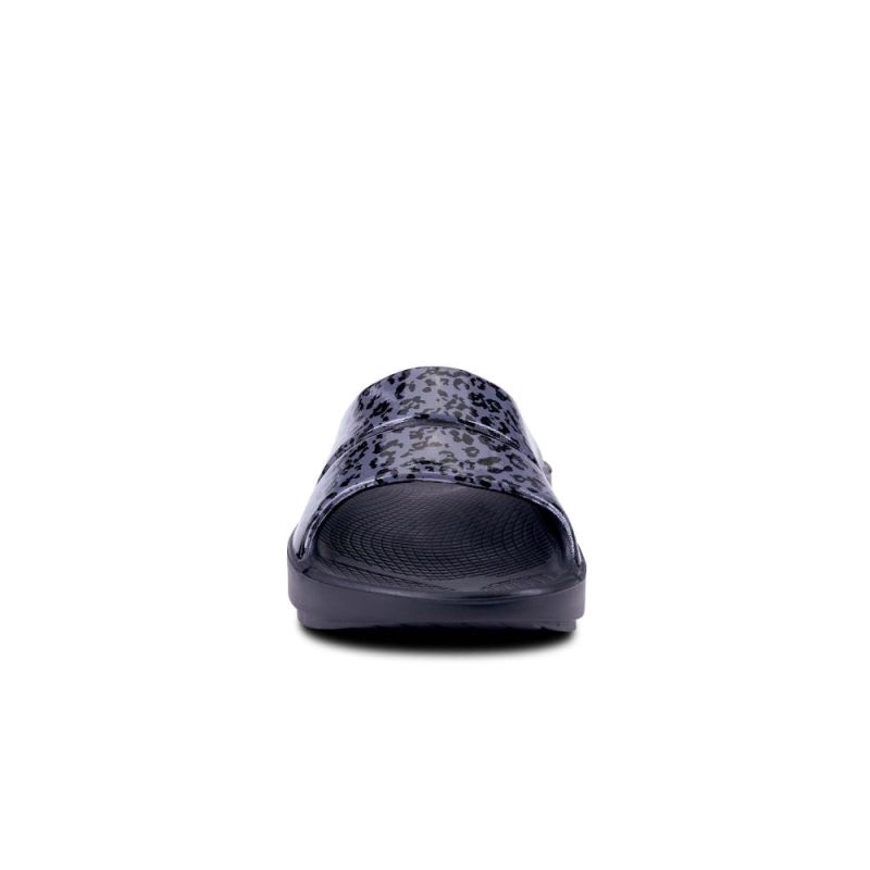 Oofos Women's OOahh Luxe Slide Sandal - Gray Leopard o6gFwOSx